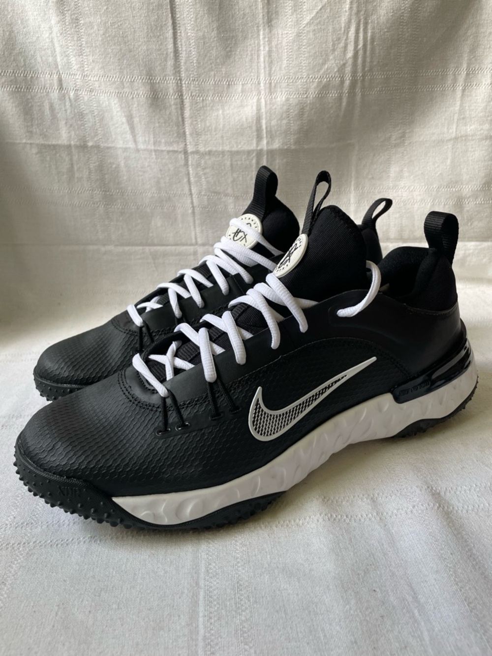 Nike Huarache 9 Elite TF LAX Lacrosse Black White Shoes Men's Size 10 FN0310-002